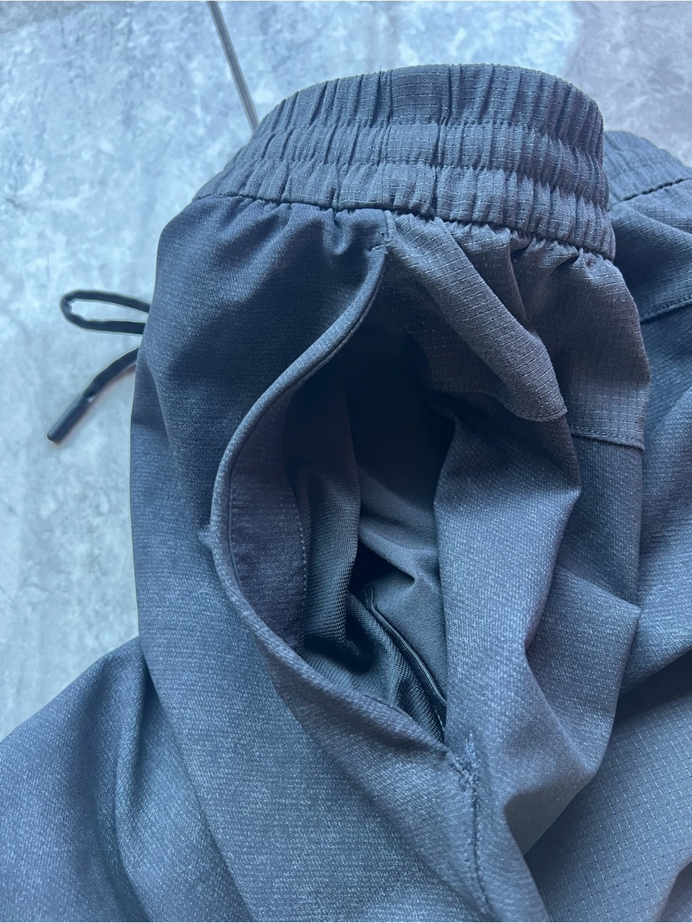 Lululemon Men's Dark Heather Gray Cross Challenger Joggers Performance Wear XS - Picture 9 of 16